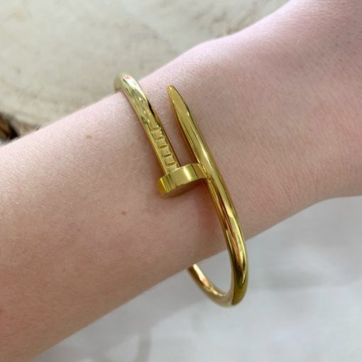 Pulsera Clavo Dorada