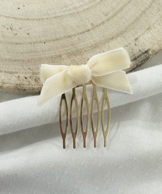 Peinecillo Lazada Pequeño