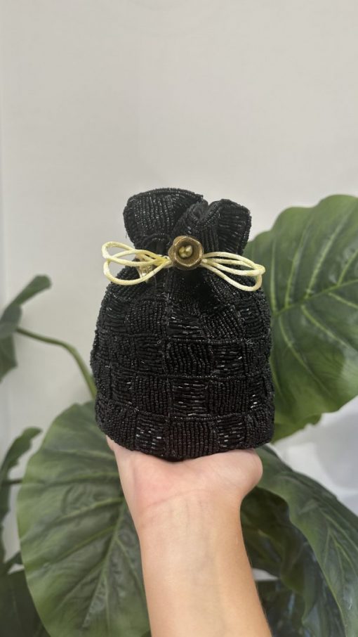 Limosnera Negra