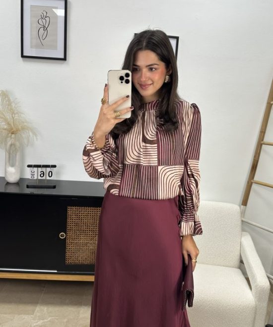 Falda Satinada Burdeos