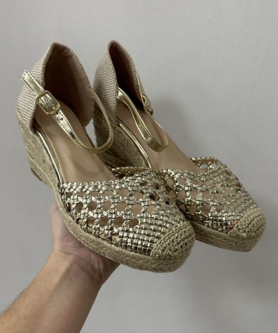 Cuñas Doradas Troquelada